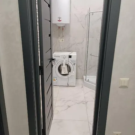 Domovik на 4 гостя, миру 11 с кв 3 *